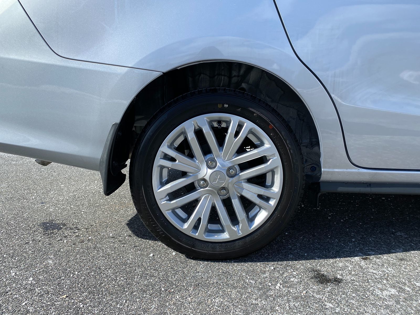 2024 Mitsubishi Mirage G4 SE photo 24