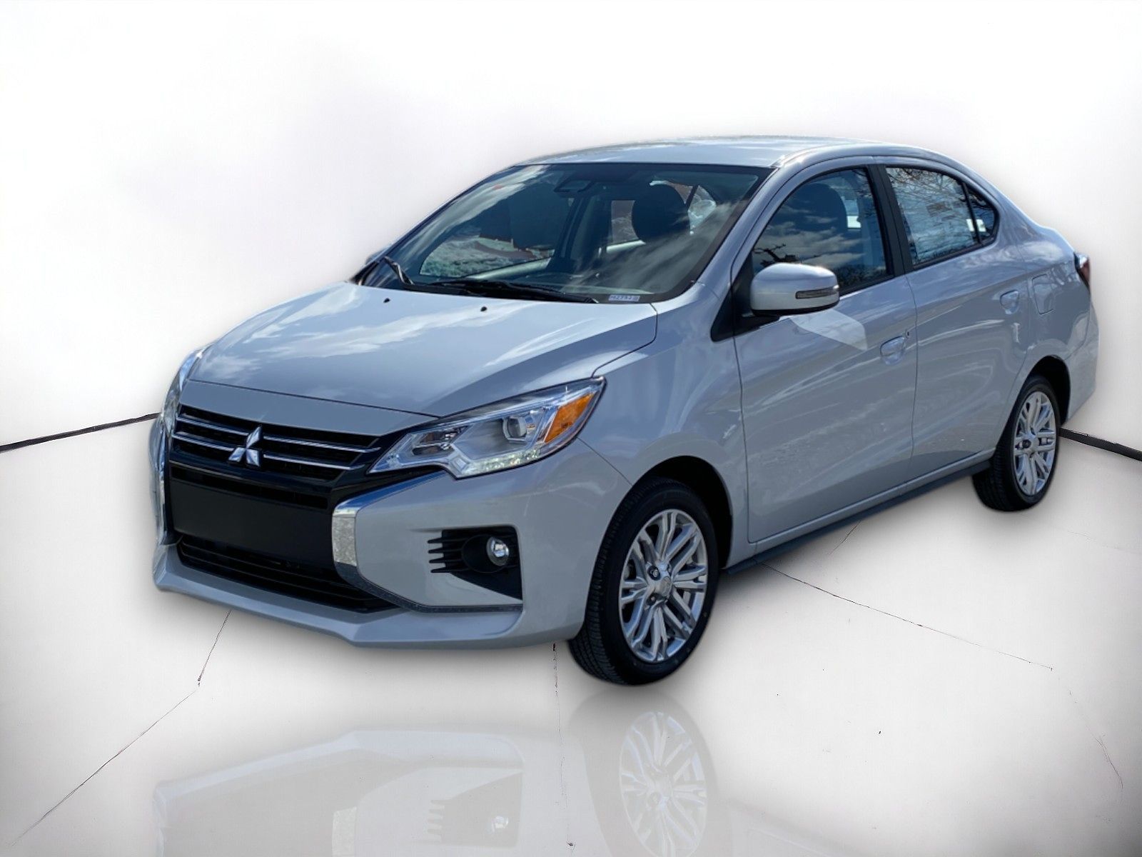 2024 Mitsubishi Mirage G4 SE photo 2