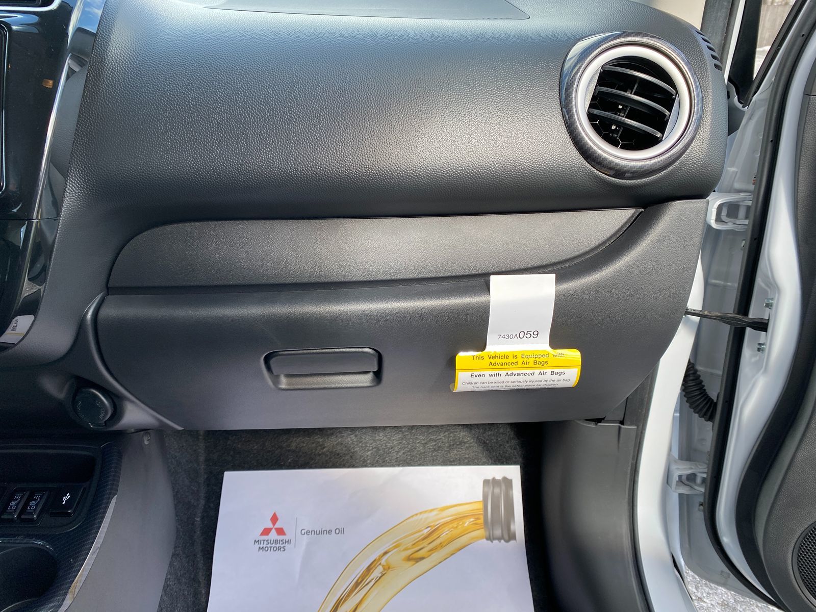 2024 Mitsubishi Mirage G4 SE photo 25