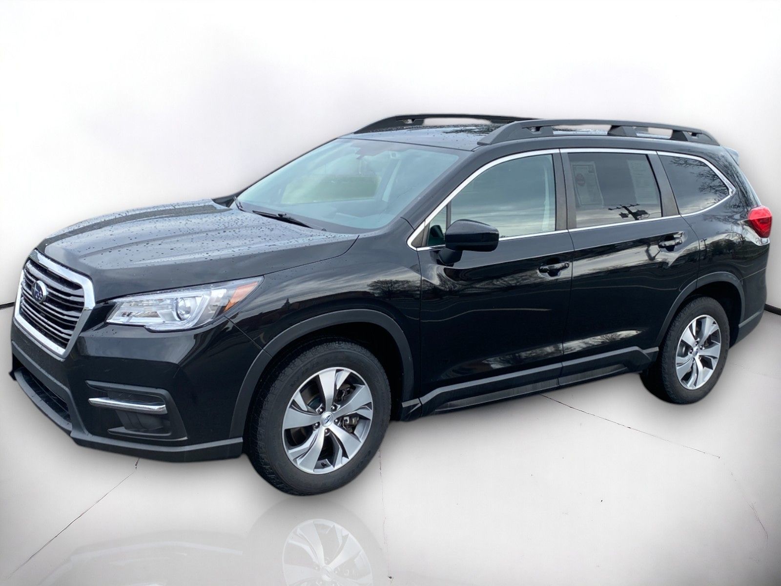 2022 Subaru Ascent Premium photo 2