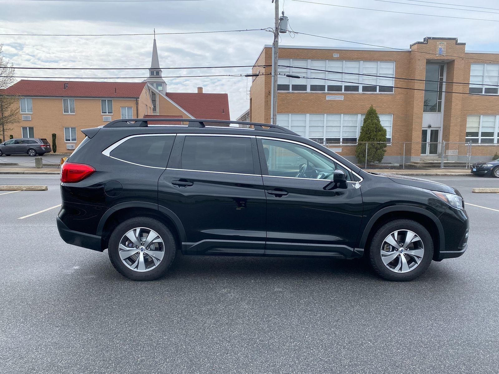 2022 Subaru Ascent Premium photo 4