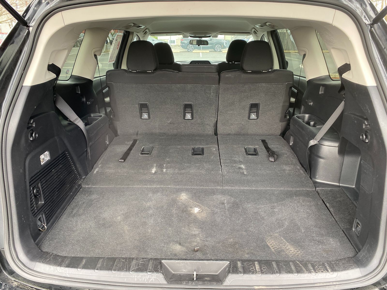 2022 Subaru Ascent Premium photo 23