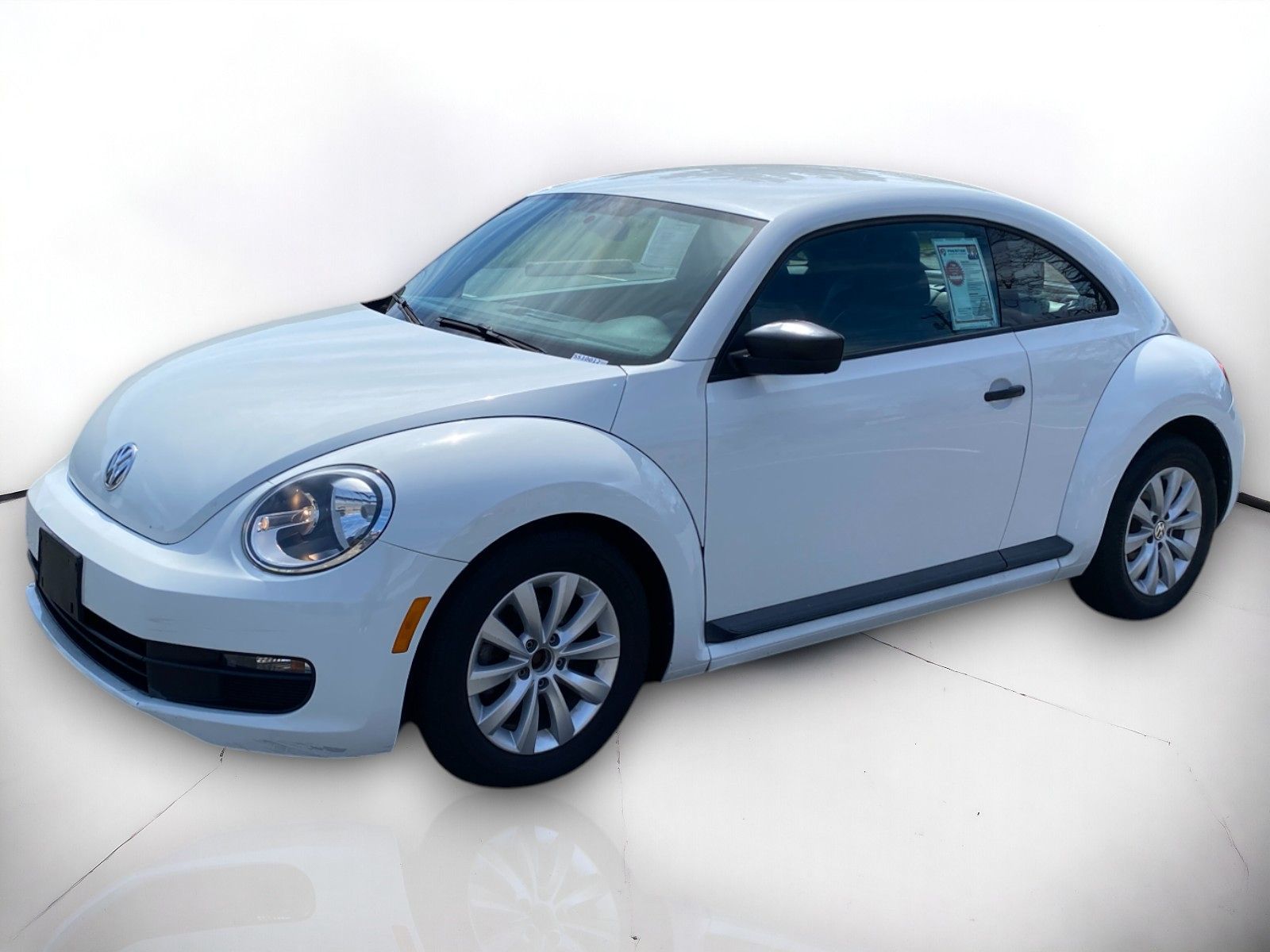 2015 Volkswagen Beetle 1.8T photo 2