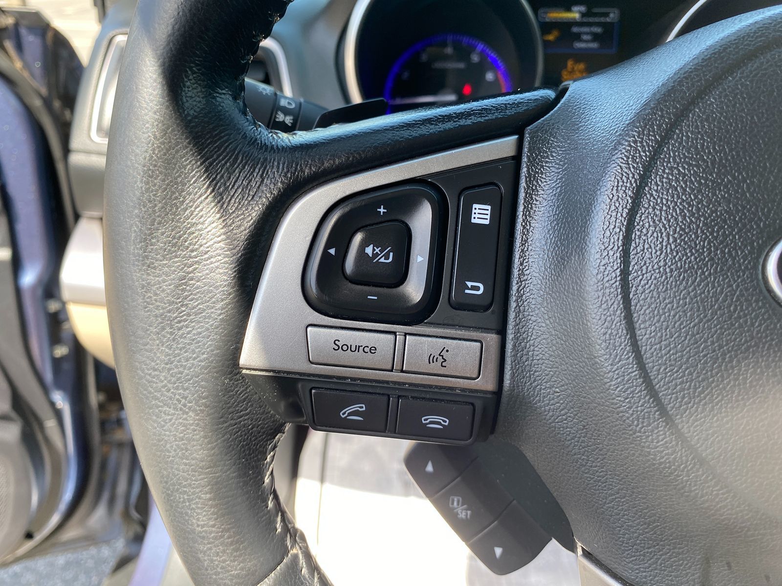2016 Subaru Outback Limited - Photo 16