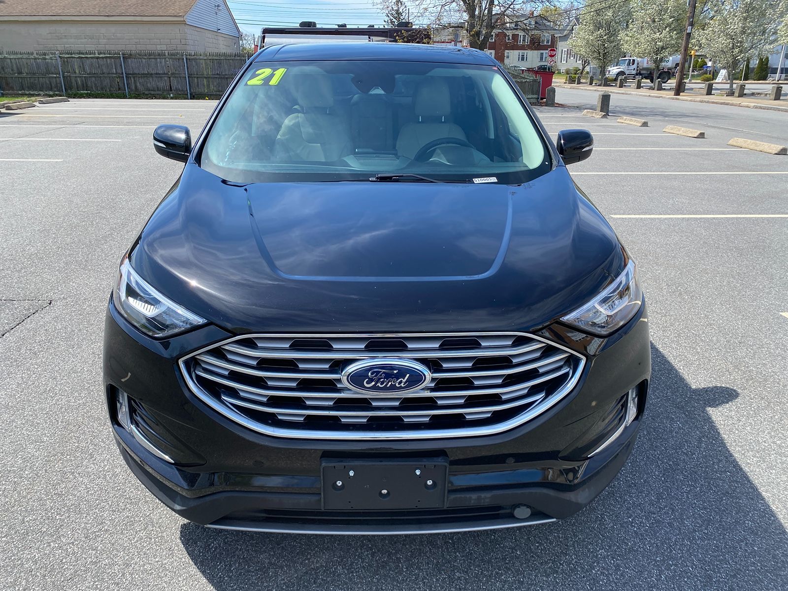 2021 Ford Edge Titanium - Photo 3