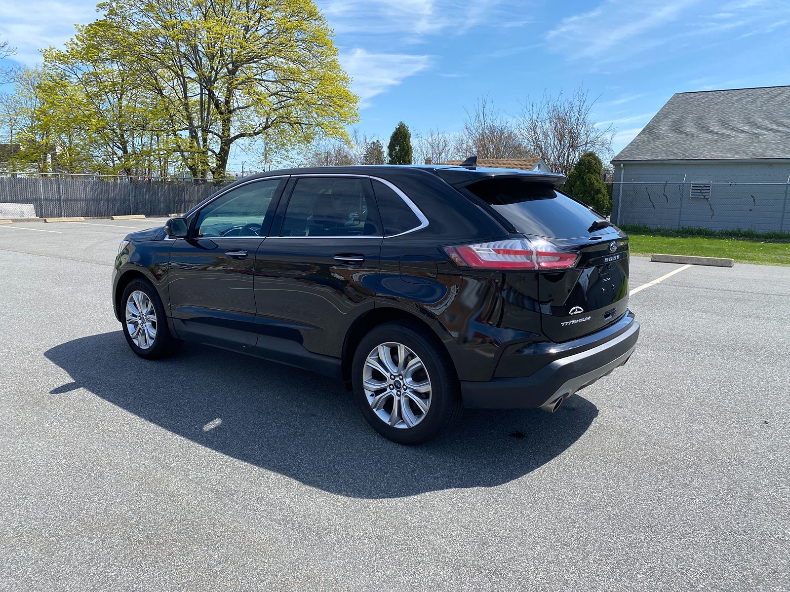 2021 Ford Edge Titanium - Photo 8
