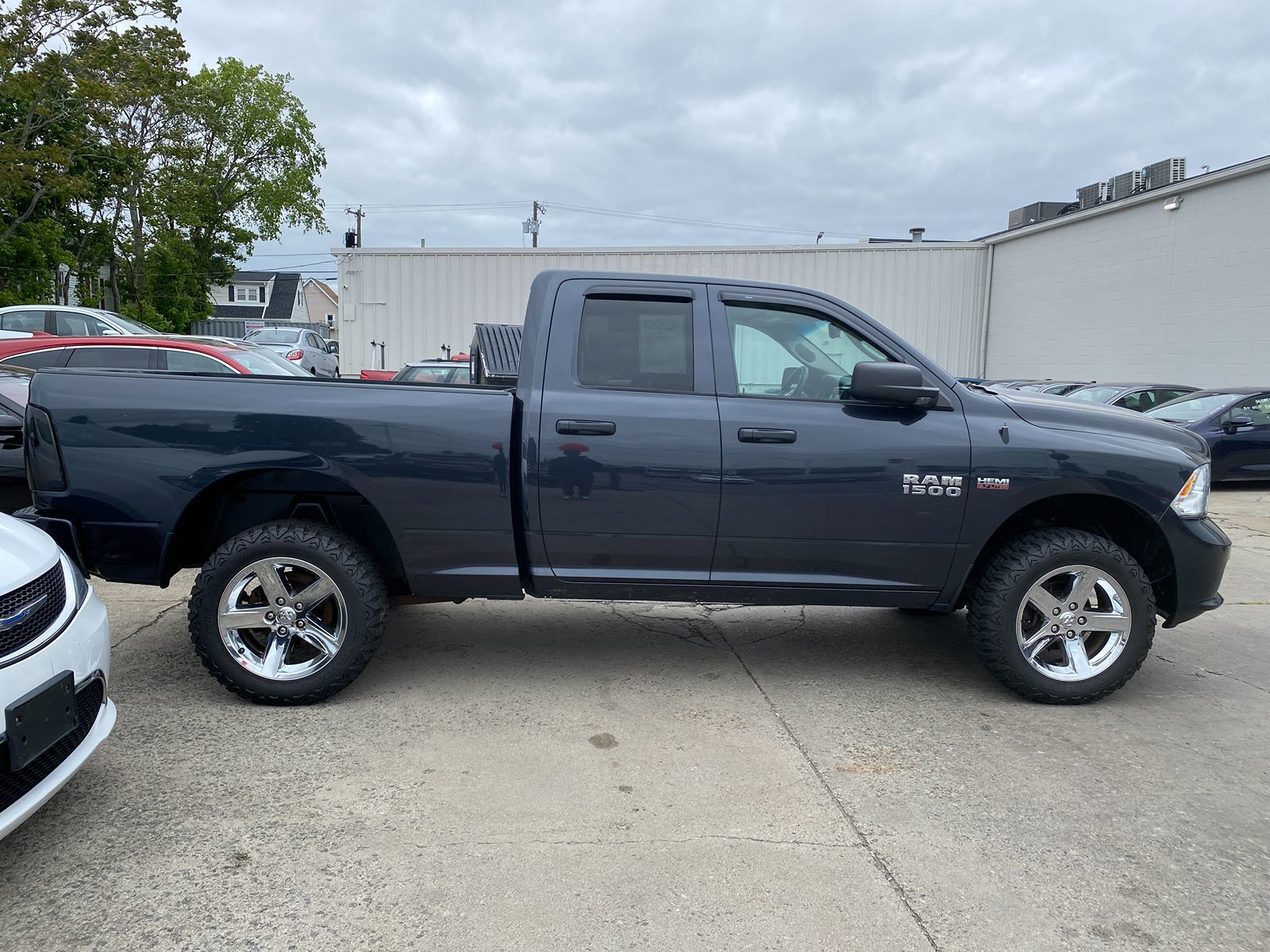 2016 Ram 1500 Express photo 3