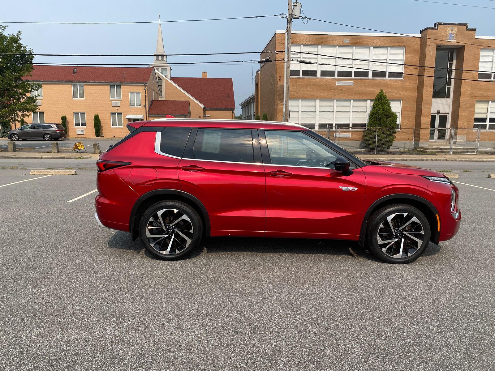 2023 Mitsubishi Outlander Plug-In Hybrid SEL - Photo 4