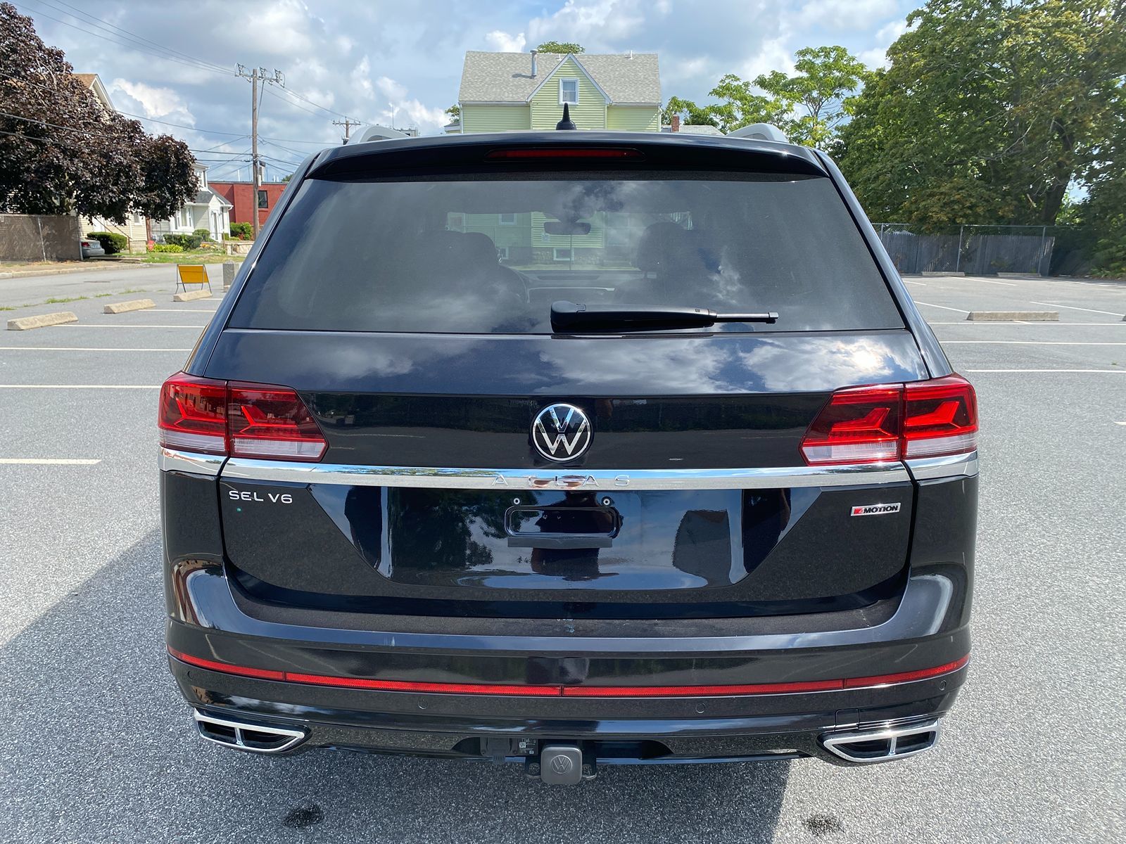 2022 Volkswagen Atlas V6 SEL R-Line photo 4