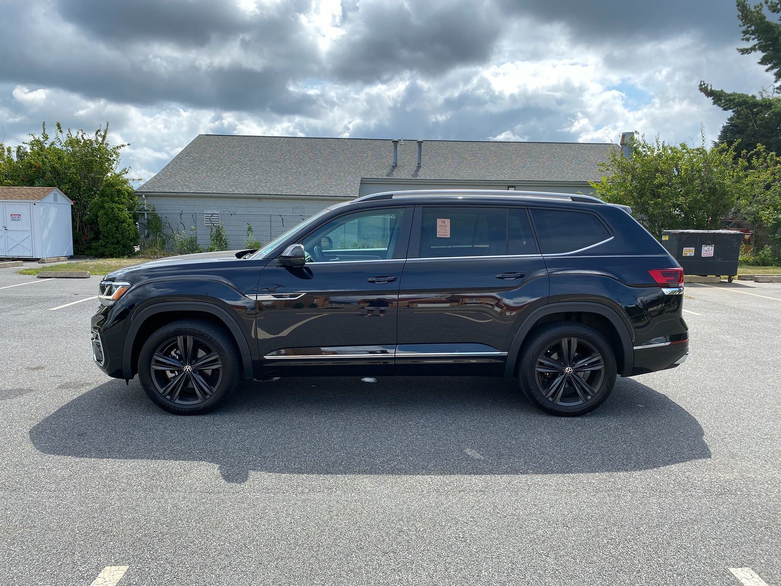 2022 Volkswagen Atlas V6 SEL R-Line photo 6