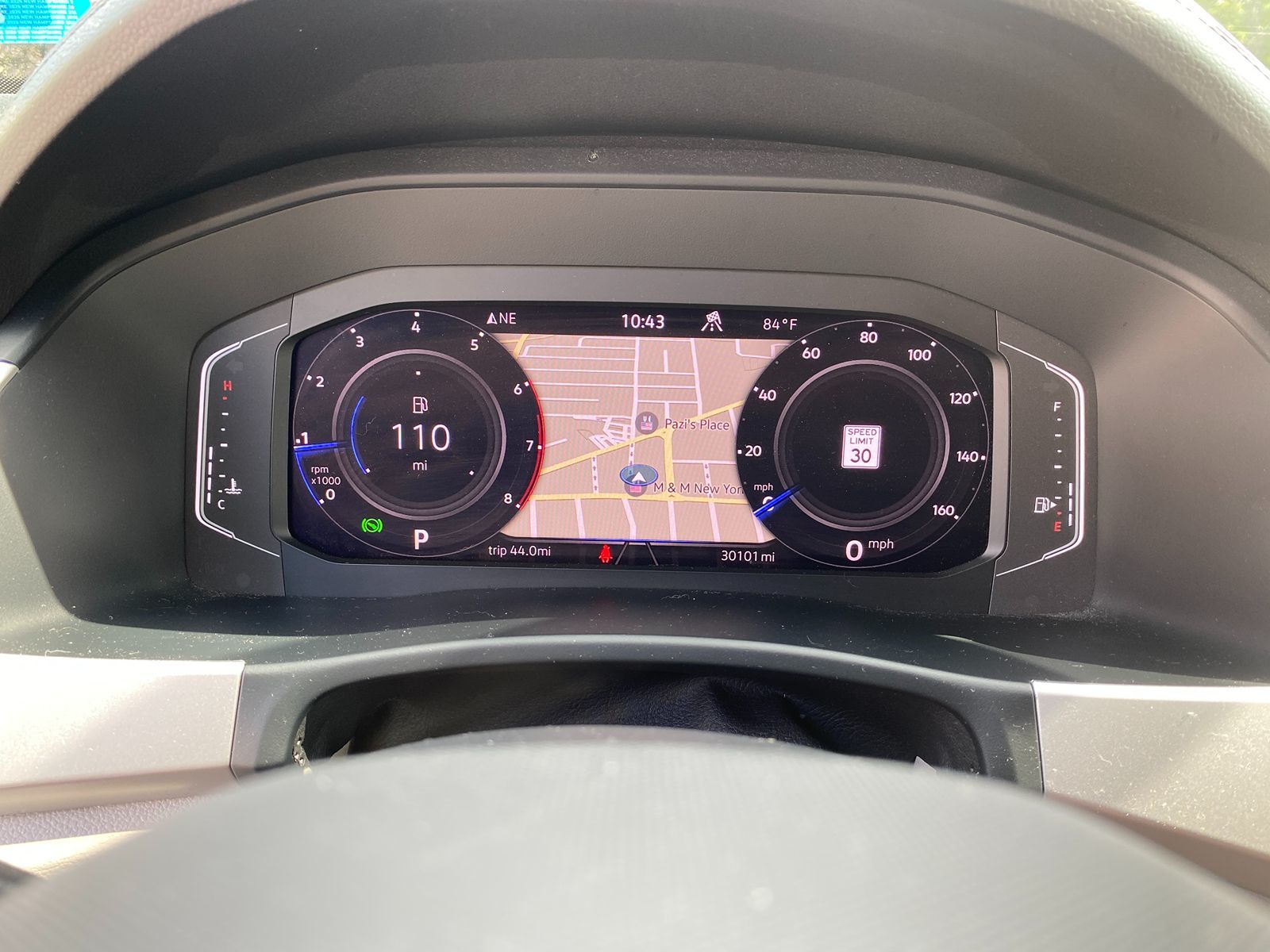 2022 Volkswagen Atlas V6 SEL R-Line photo 13