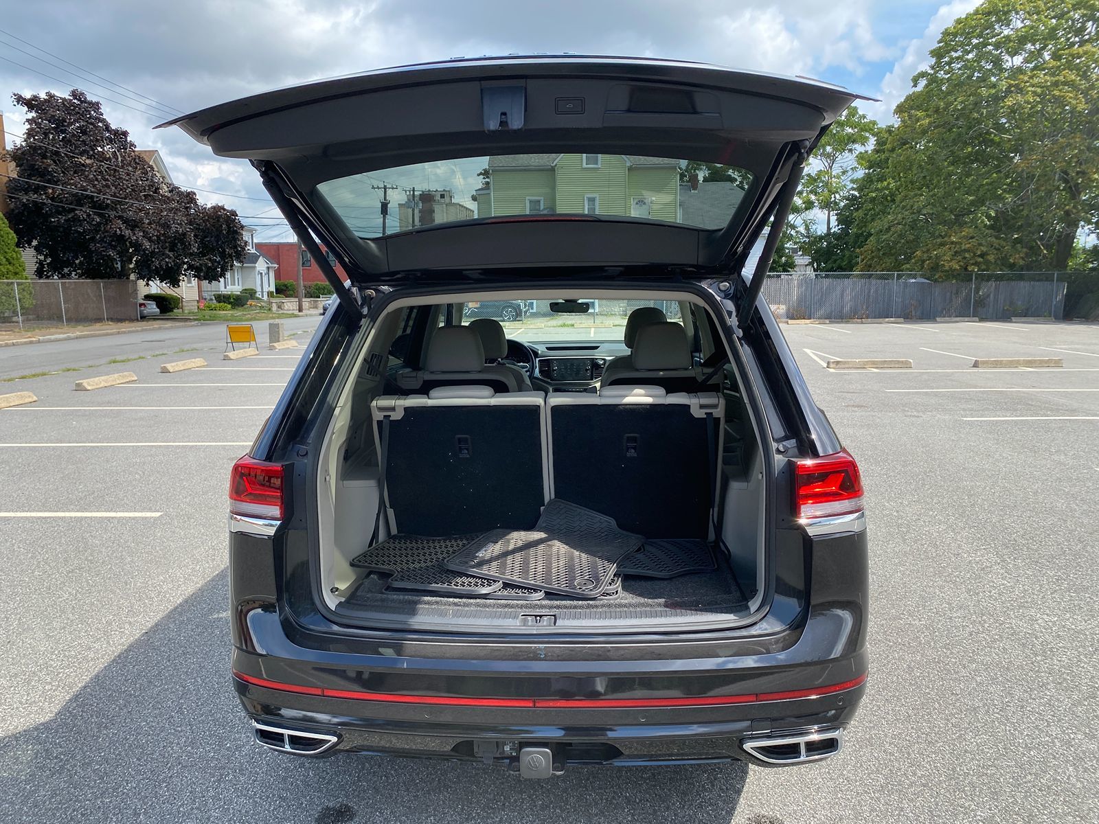 2022 Volkswagen Atlas V6 SEL R-Line photo 19