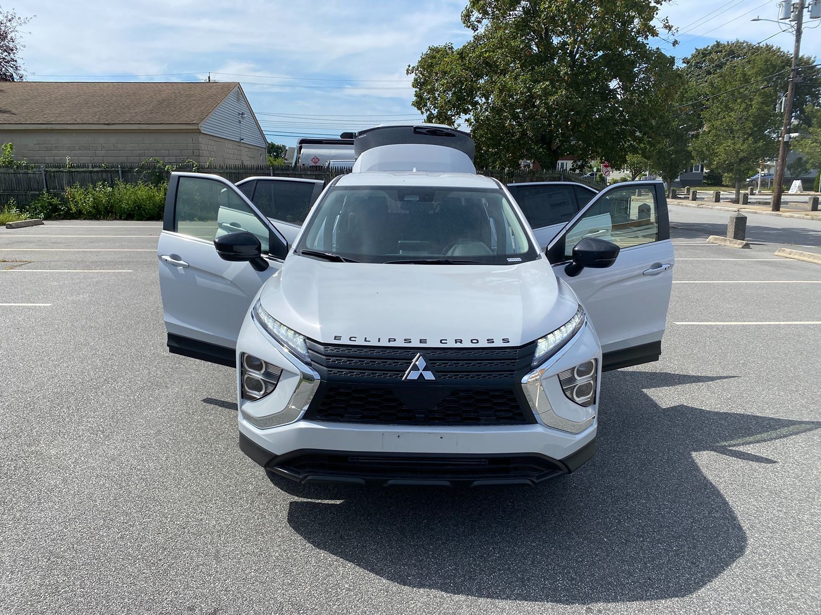 2025 Mitsubishi Eclipse Cross LE photo 25