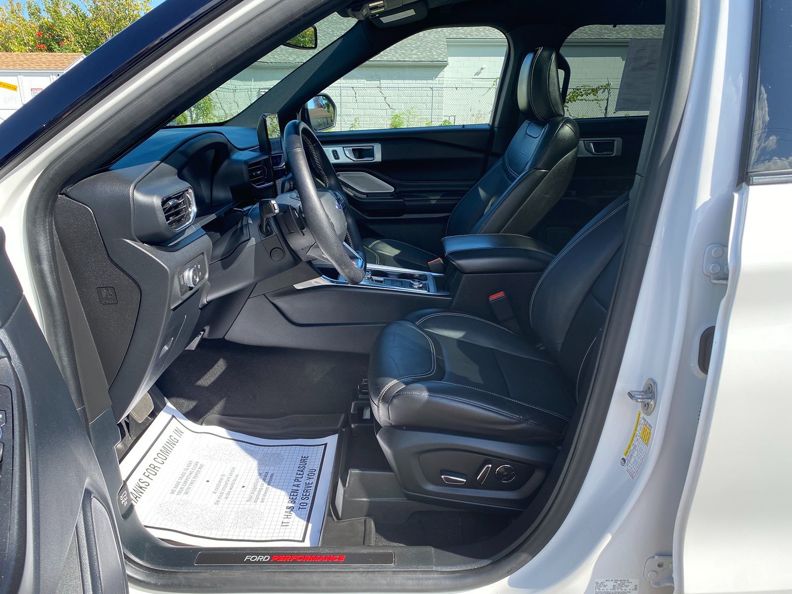 2020 Ford Explorer ST photo 10