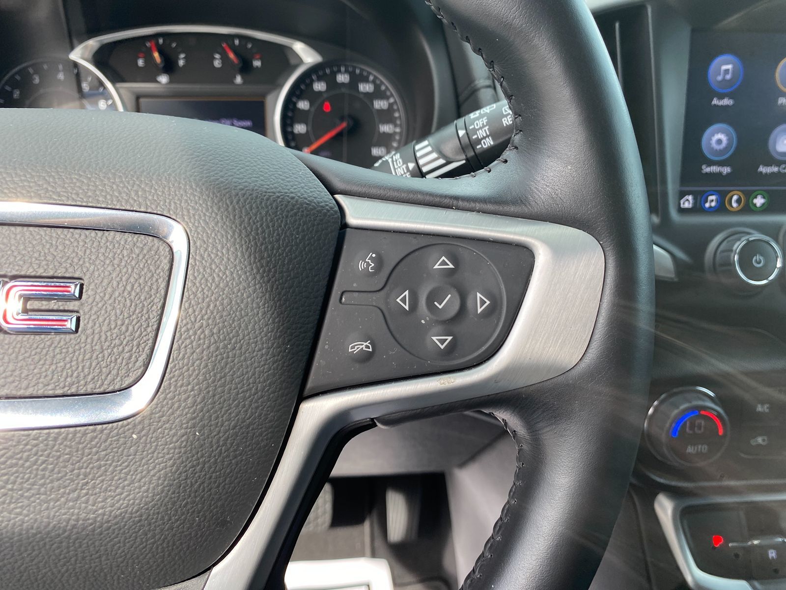 2022 Gmc Terrain SLT photo 14