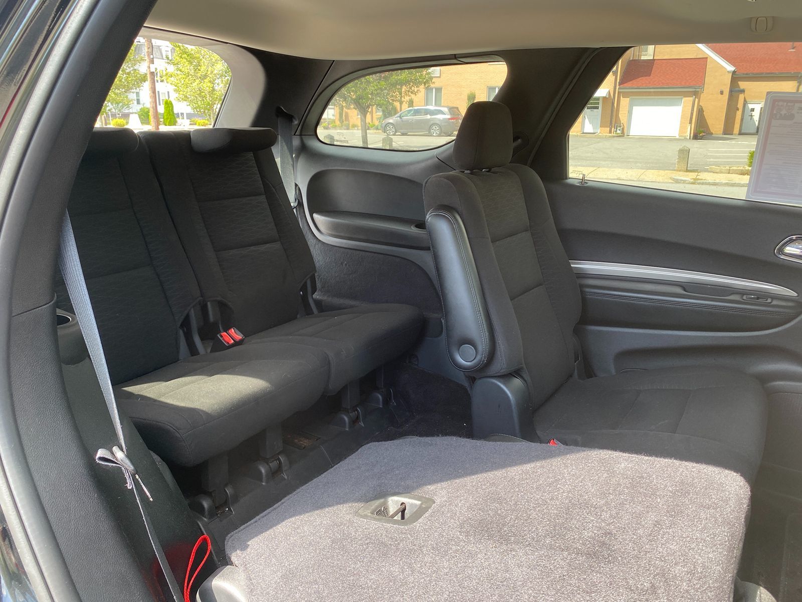 2018 Dodge Durango SXT photo 23