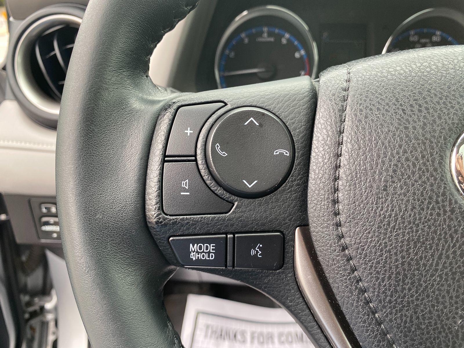 2017 Toyota RAV4 Limited photo 14