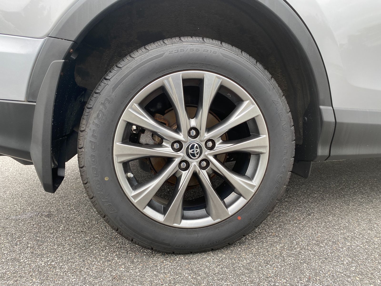 2017 Toyota RAV4 Limited photo 28