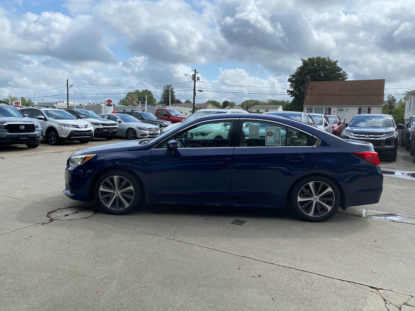 2015 Subaru Legacy 2.5i Limited photo 7