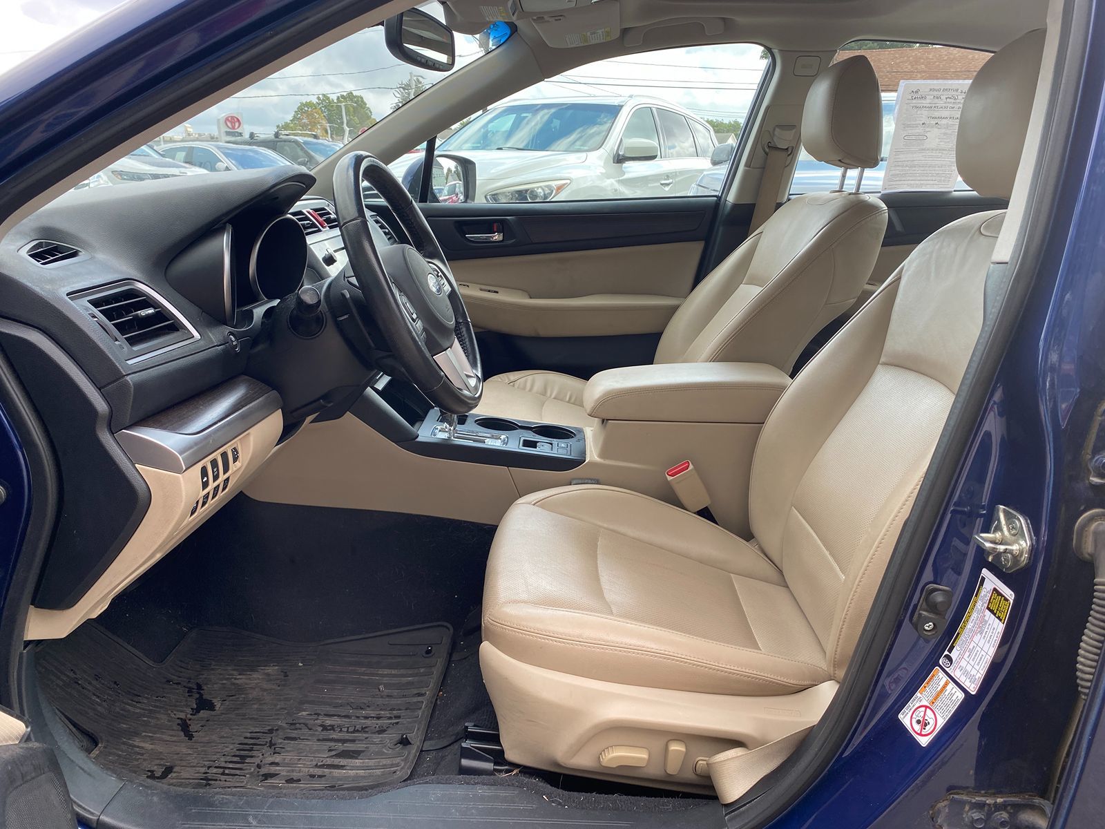 2015 Subaru Legacy 2.5i Limited photo 10
