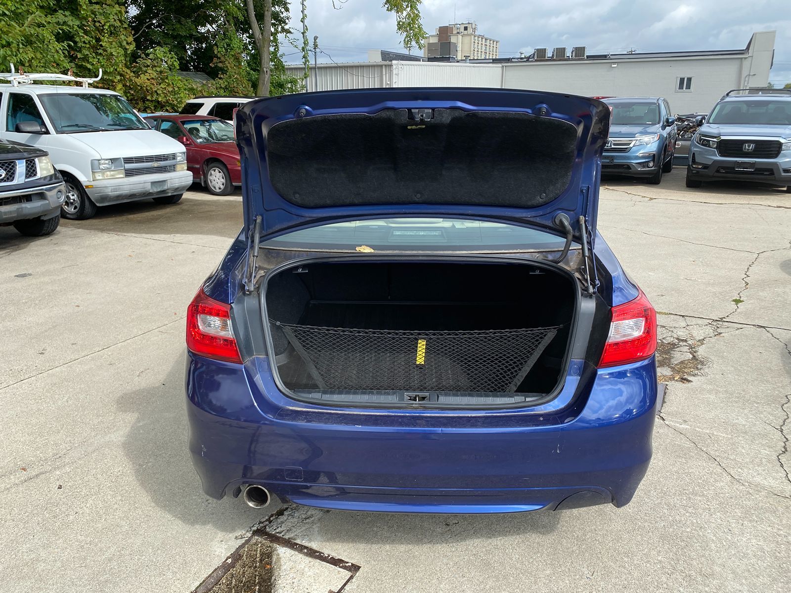 2015 Subaru Legacy 2.5i Limited photo 21
