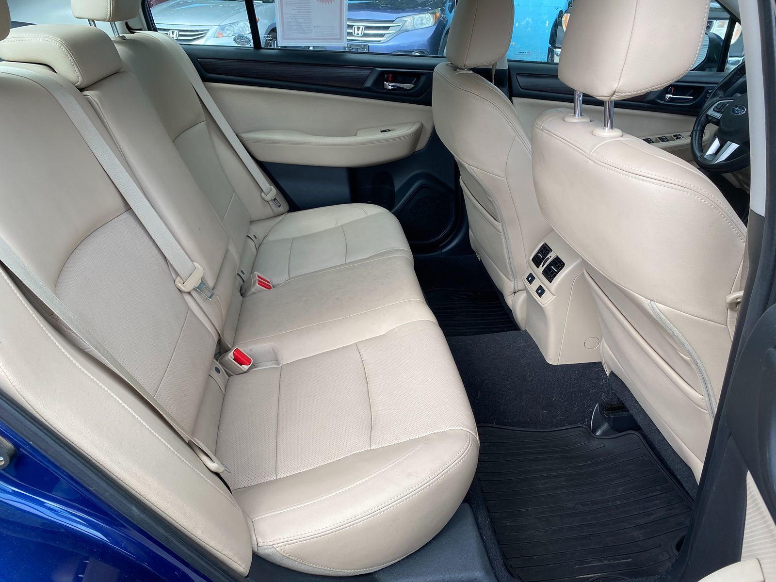 2015 Subaru Legacy 2.5i Limited photo 23