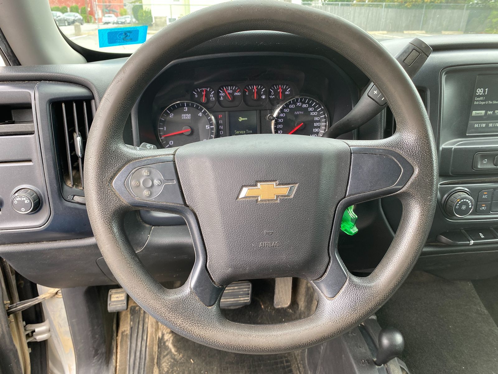 2018 Chevrolet Silverado 1500 Custom photo 13