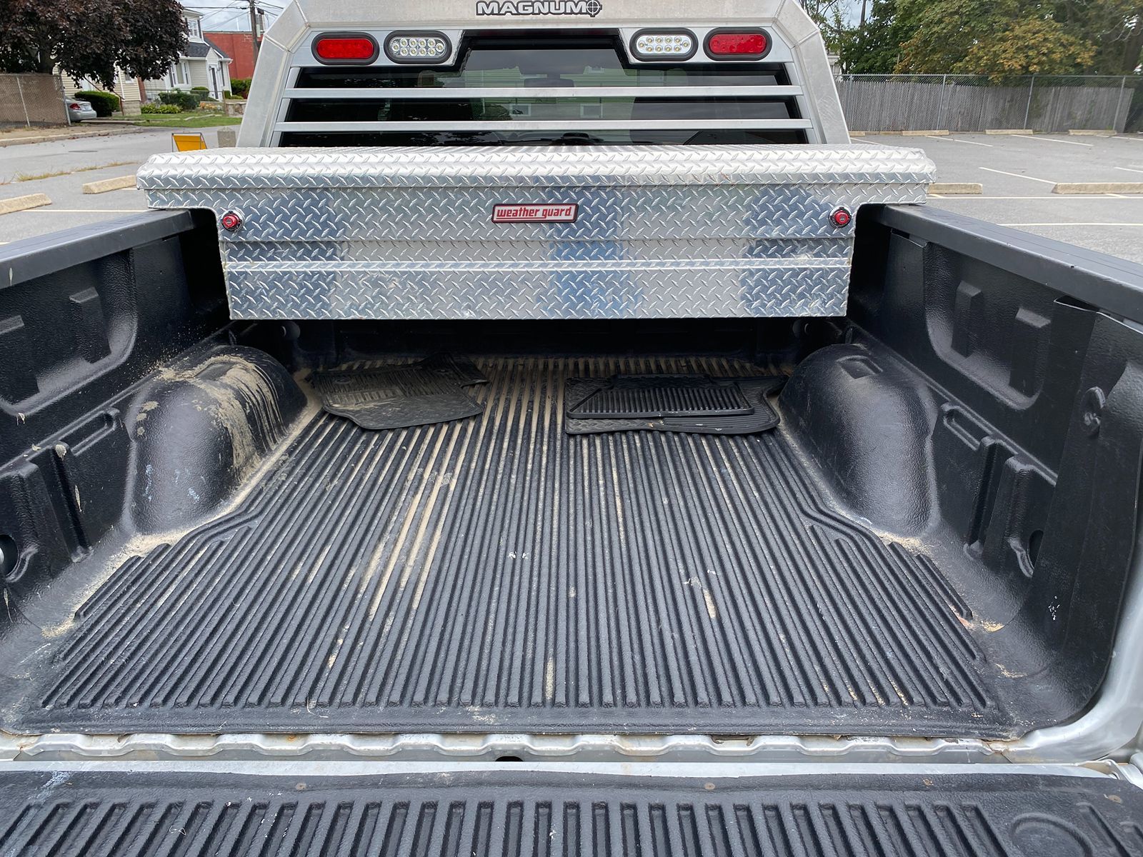 2018 Chevrolet Silverado 1500 Custom photo 19