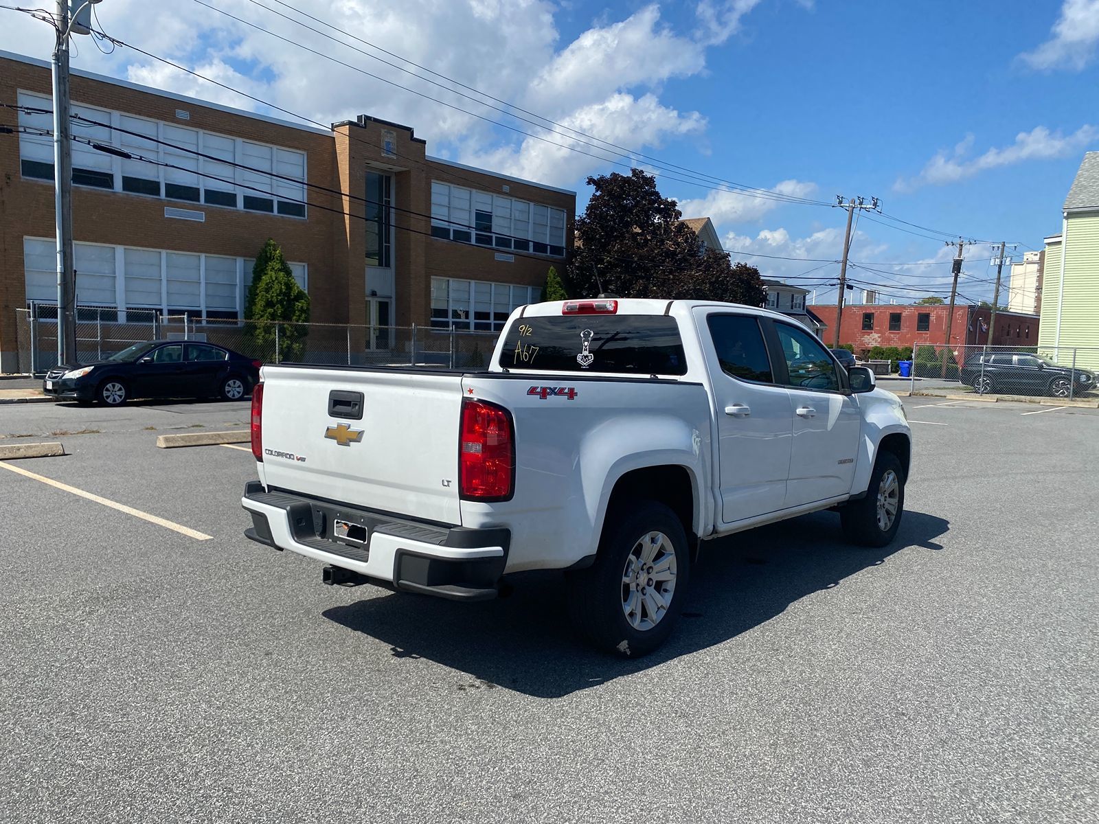 2019 Chevrolet Colorado LT photo 5