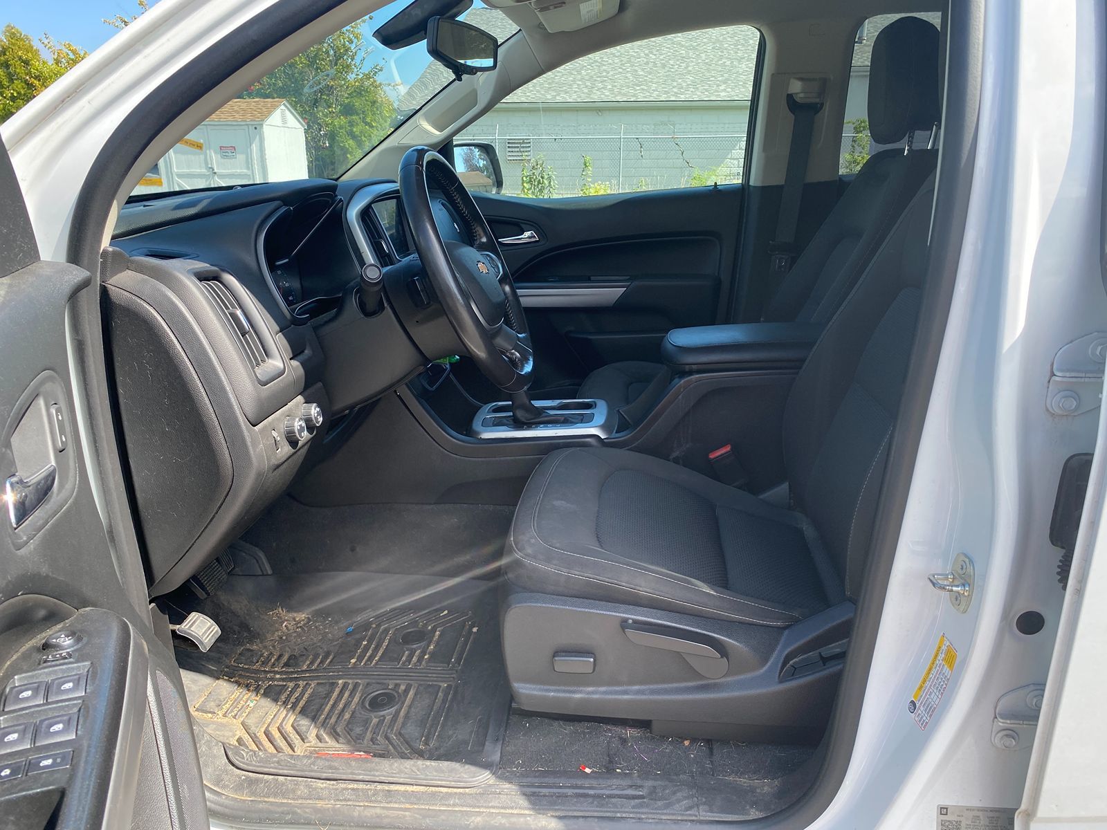2019 Chevrolet Colorado LT photo 10