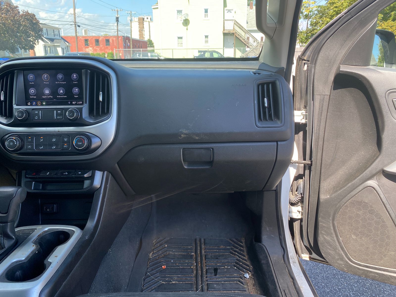 2019 Chevrolet Colorado LT photo 24