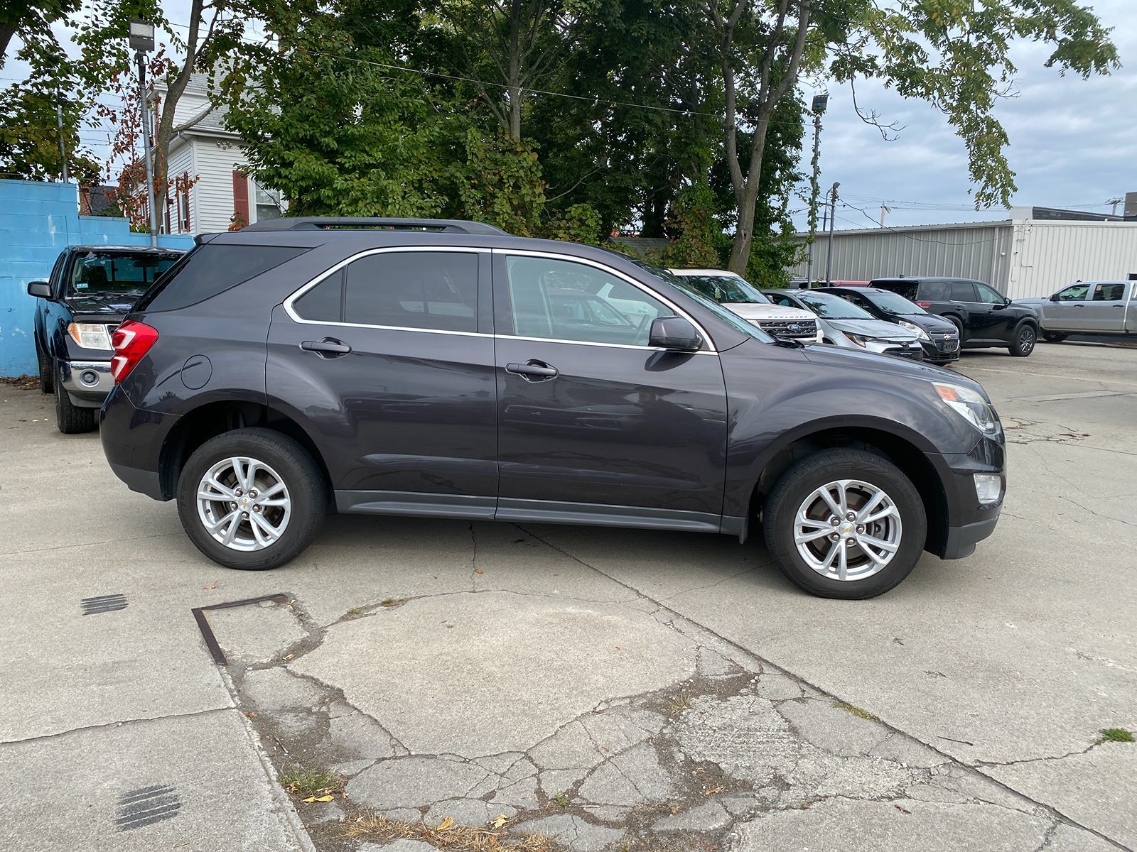 2016 Chevrolet Equinox LT photo 4