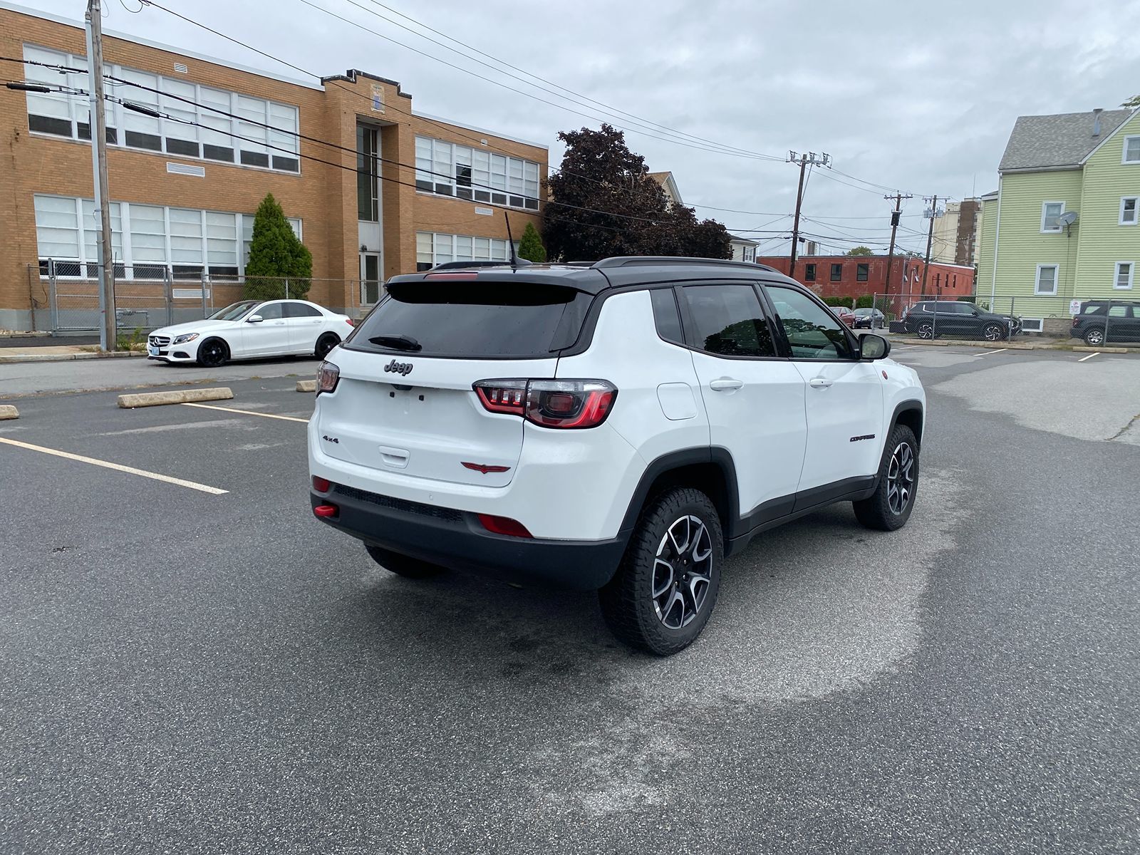 2024 Jeep Compass Trailhawk photo 5