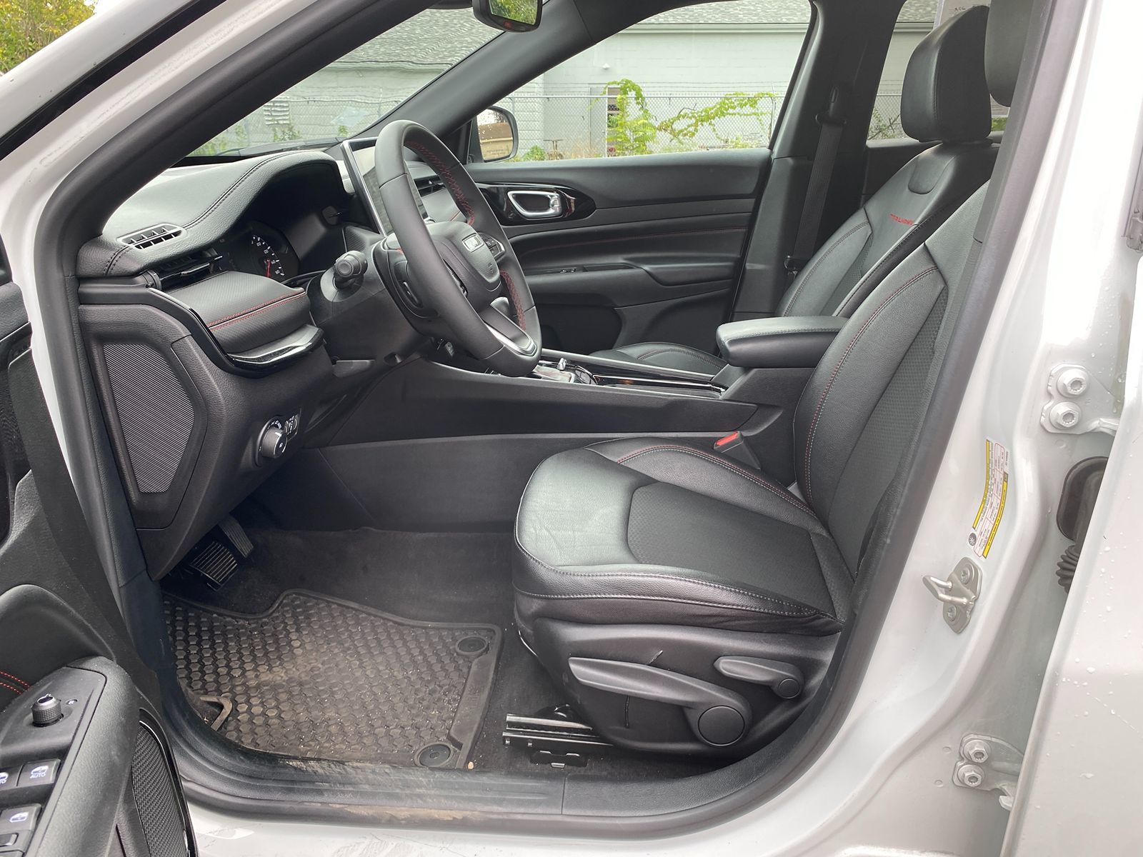 2024 Jeep Compass Trailhawk photo 11