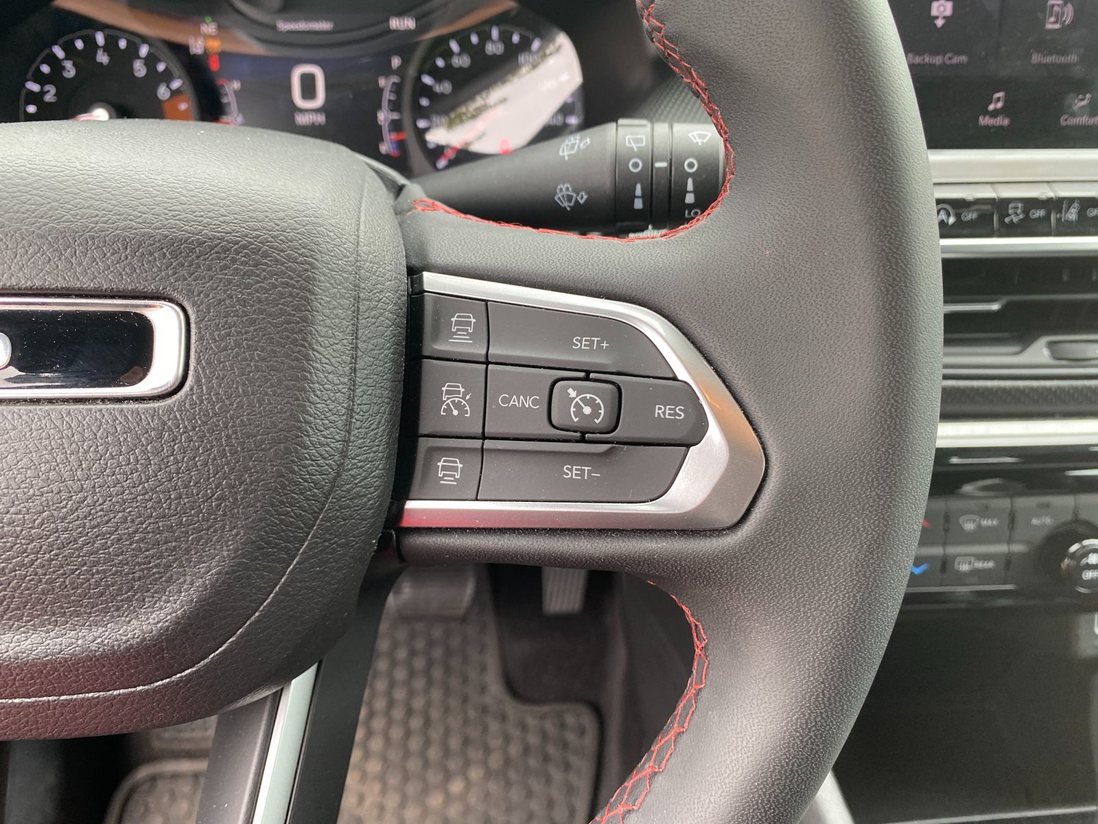 2024 Jeep Compass Trailhawk photo 15