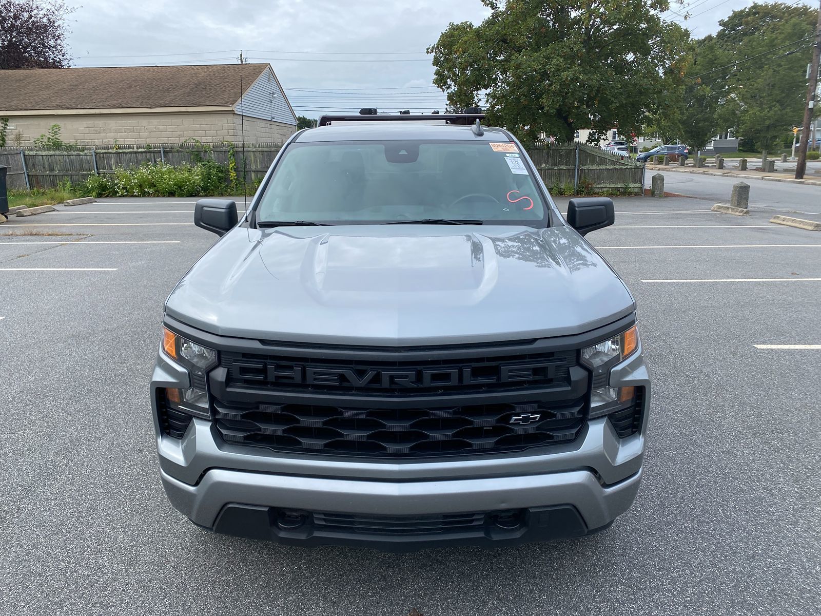 2023 Chevrolet Silverado 1500 Custom photo 3