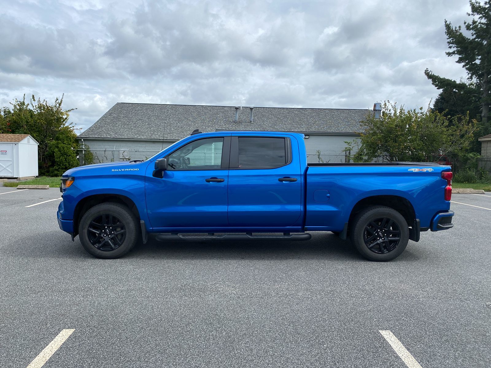 2023 Chevrolet Silverado 1500 Custom photo 8