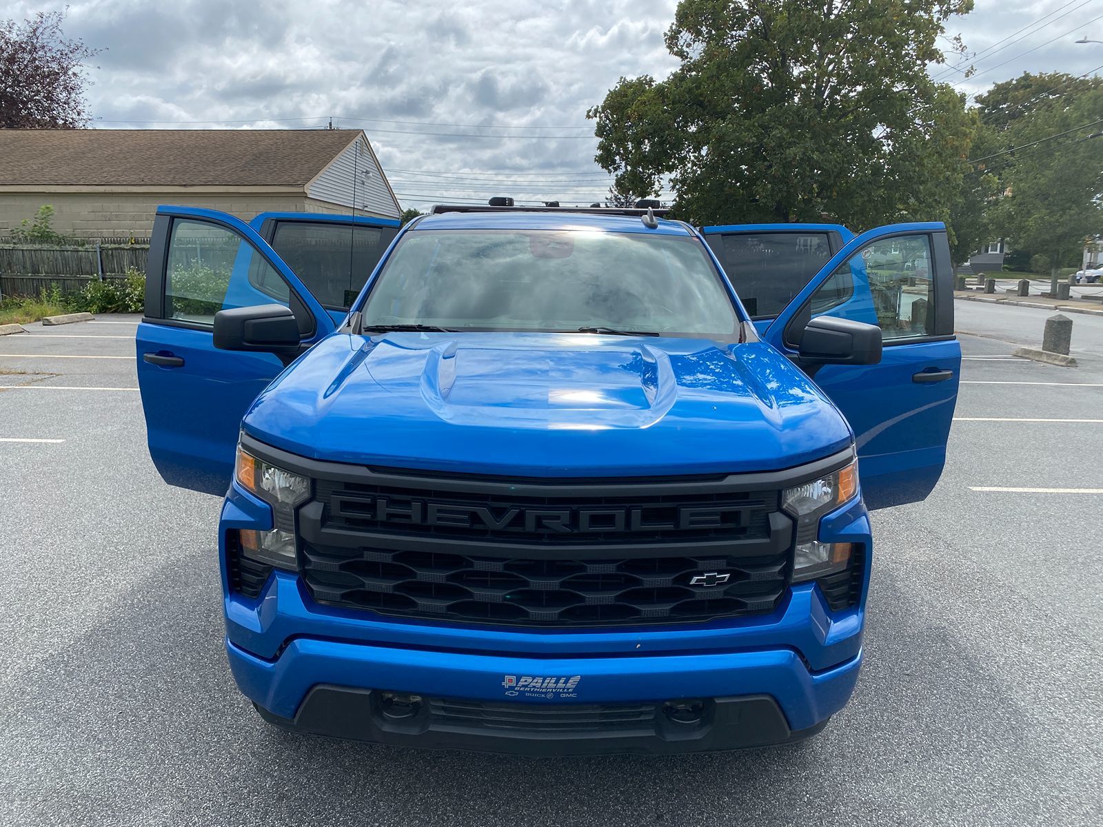2023 Chevrolet Silverado 1500 Custom photo 23