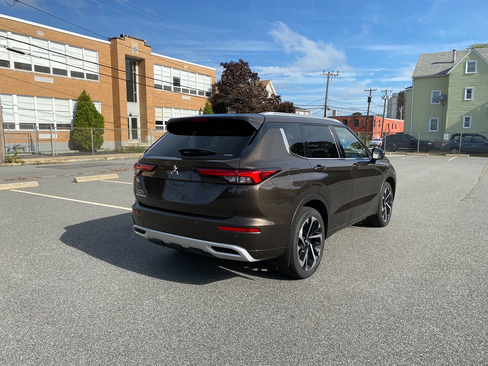 2022 Mitsubishi Outlander SEL photo 5