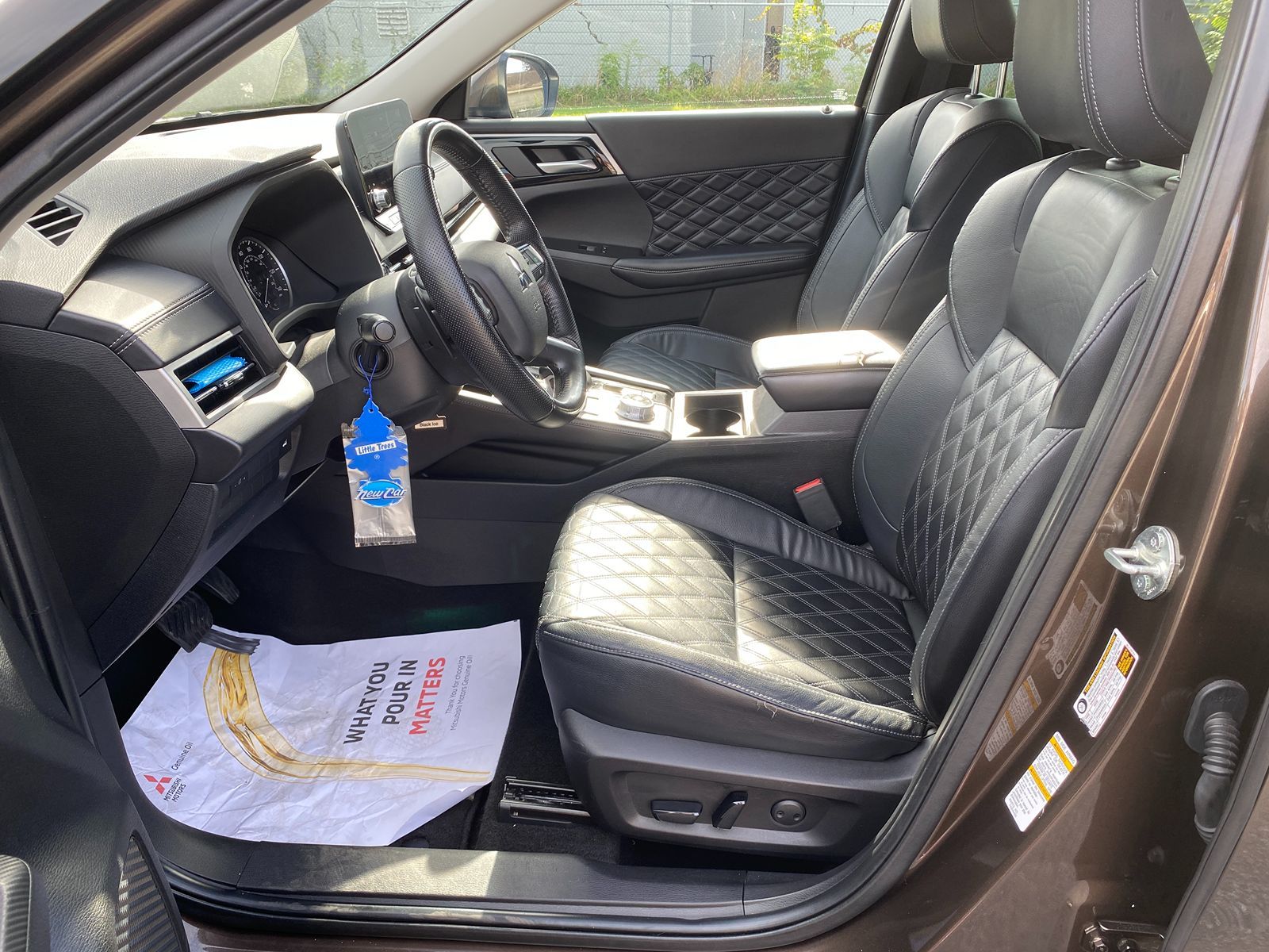 2022 Mitsubishi Outlander SEL photo 11