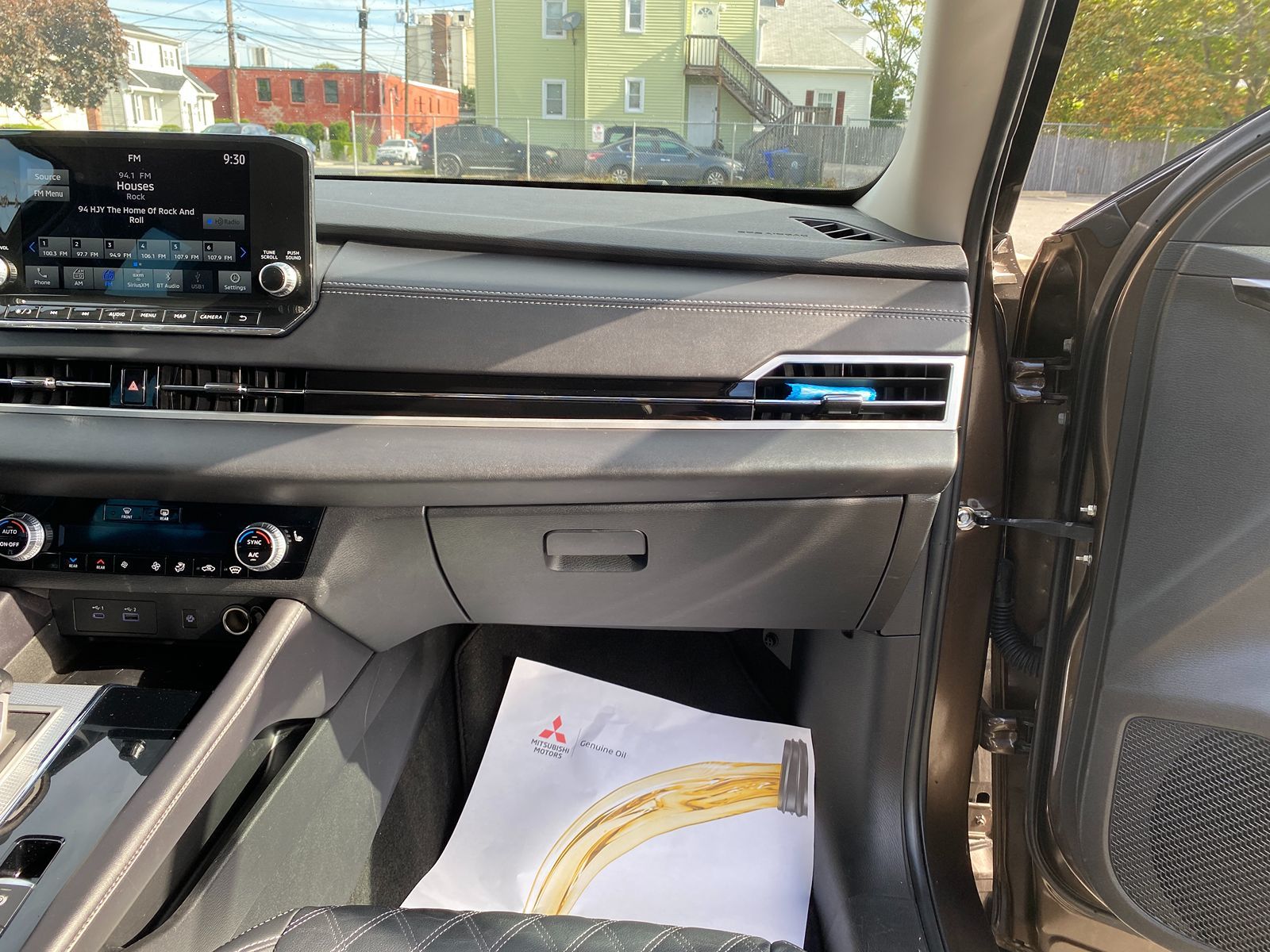 2022 Mitsubishi Outlander SEL photo 25