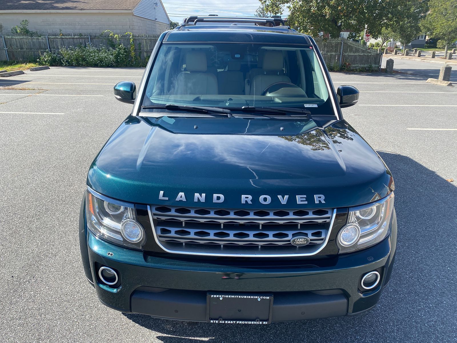2016 Land Rover LR4 HSE photo 3