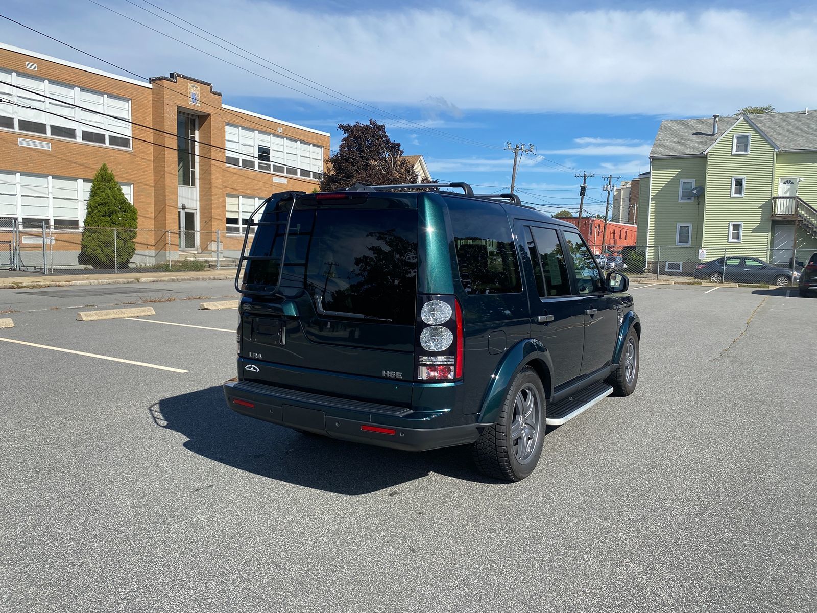 2016 Land Rover LR4 HSE photo 5