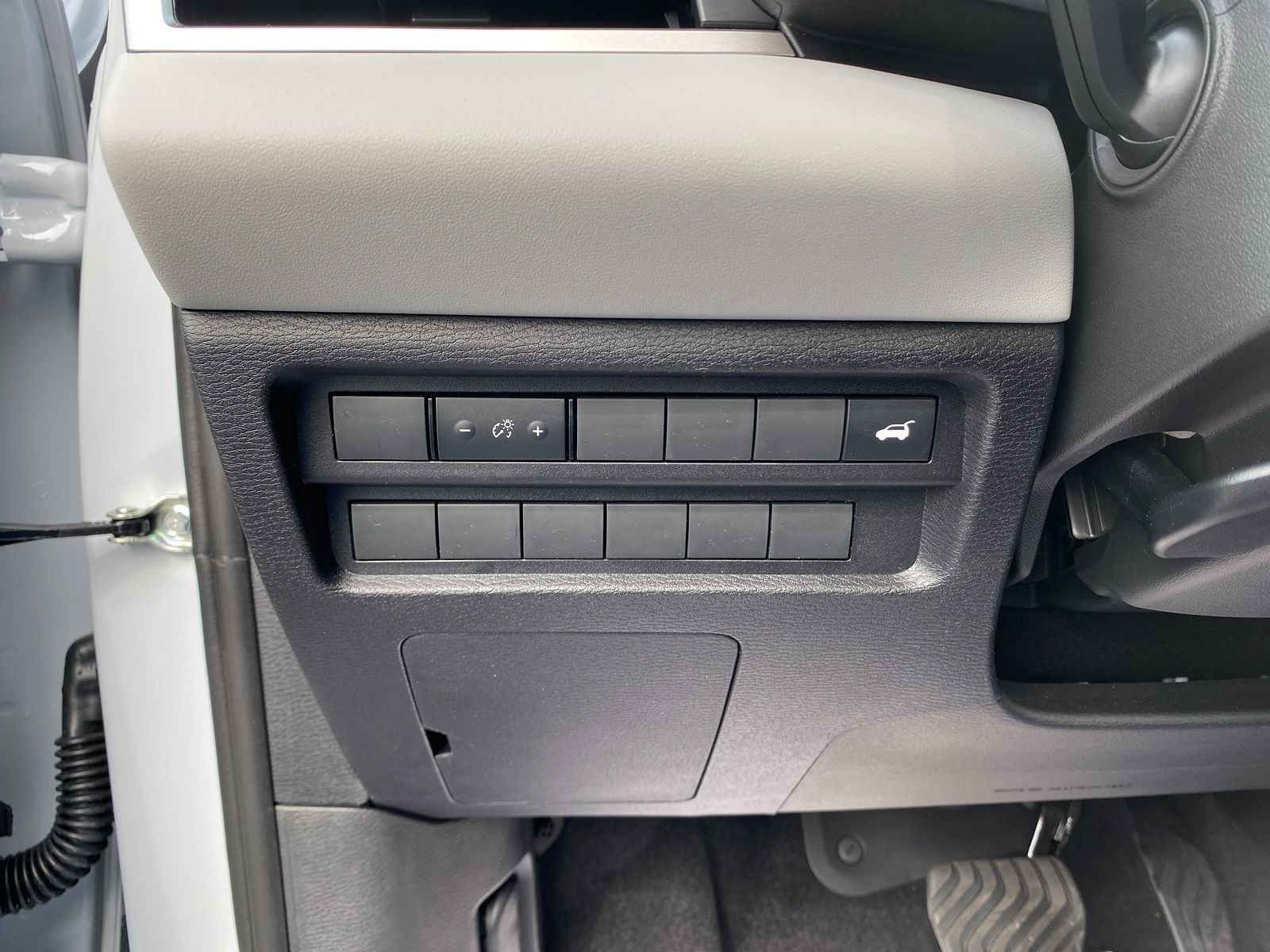 2025 Mitsubishi Outlander SE S-AWC photo 11