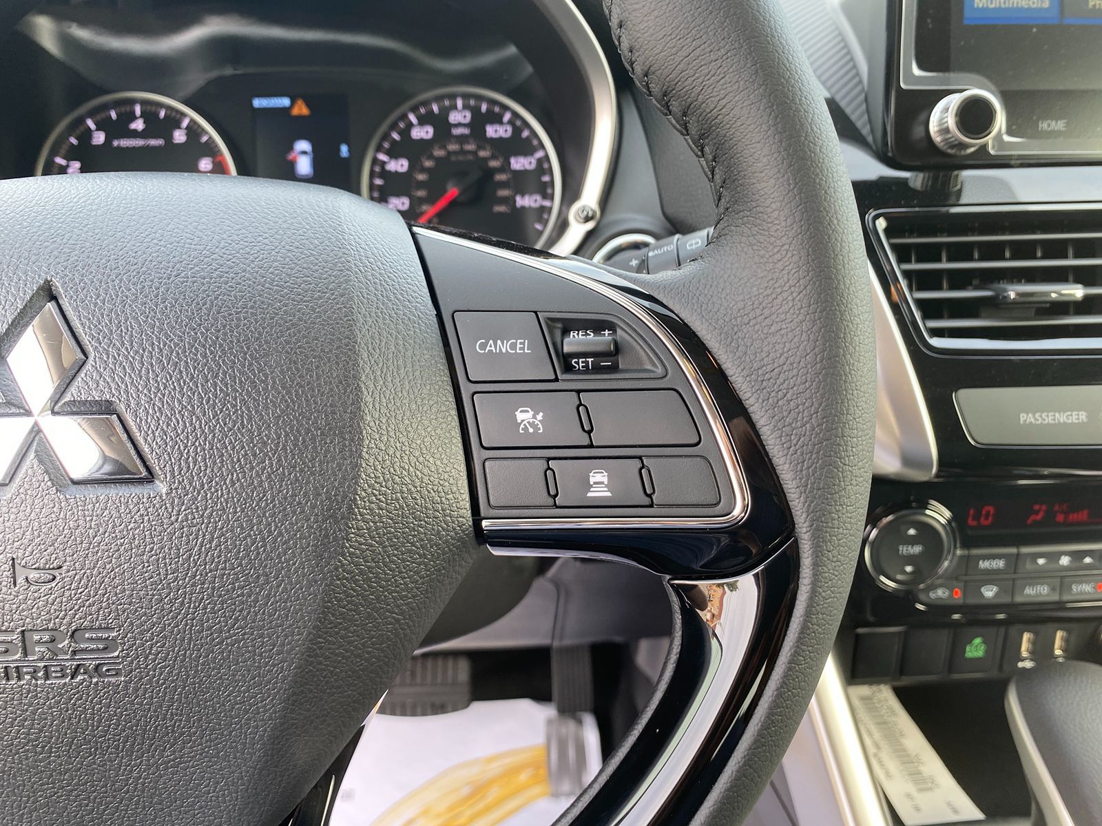 2026 Mitsubishi Eclipse Cross SE photo 15
