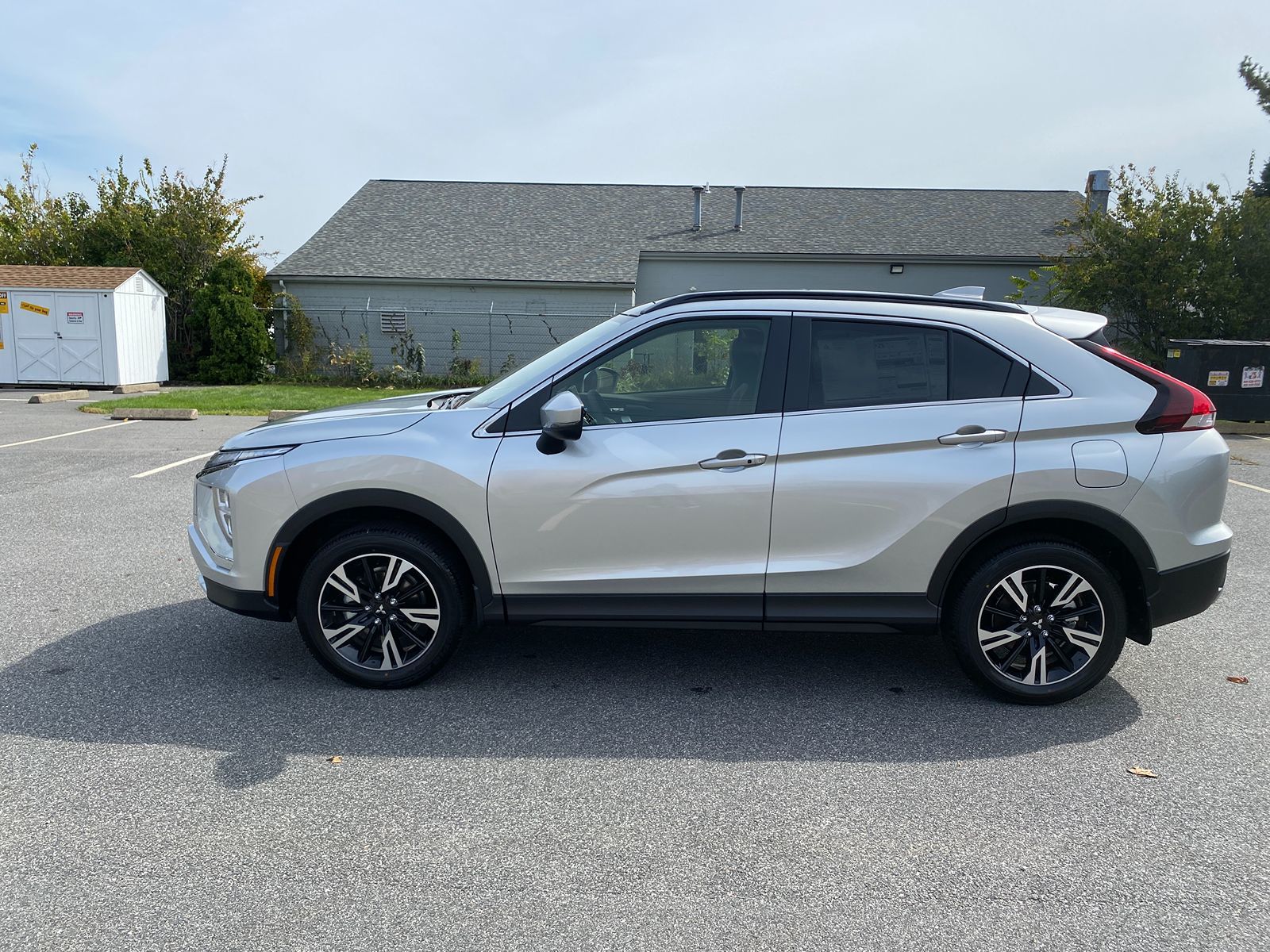 2026 Mitsubishi Eclipse Cross SE photo 8