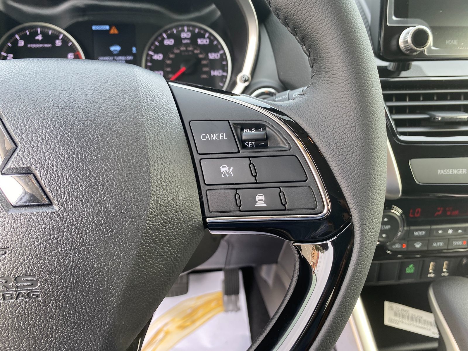 2026 Mitsubishi Eclipse Cross SE photo 15