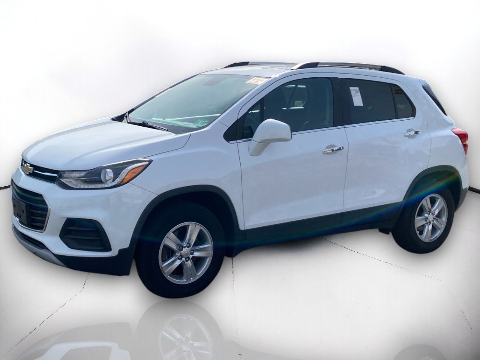 2018 Chevrolet Trax LT photo 2