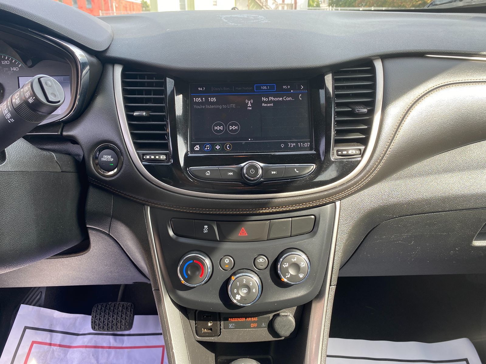 2018 Chevrolet Trax LT photo 16