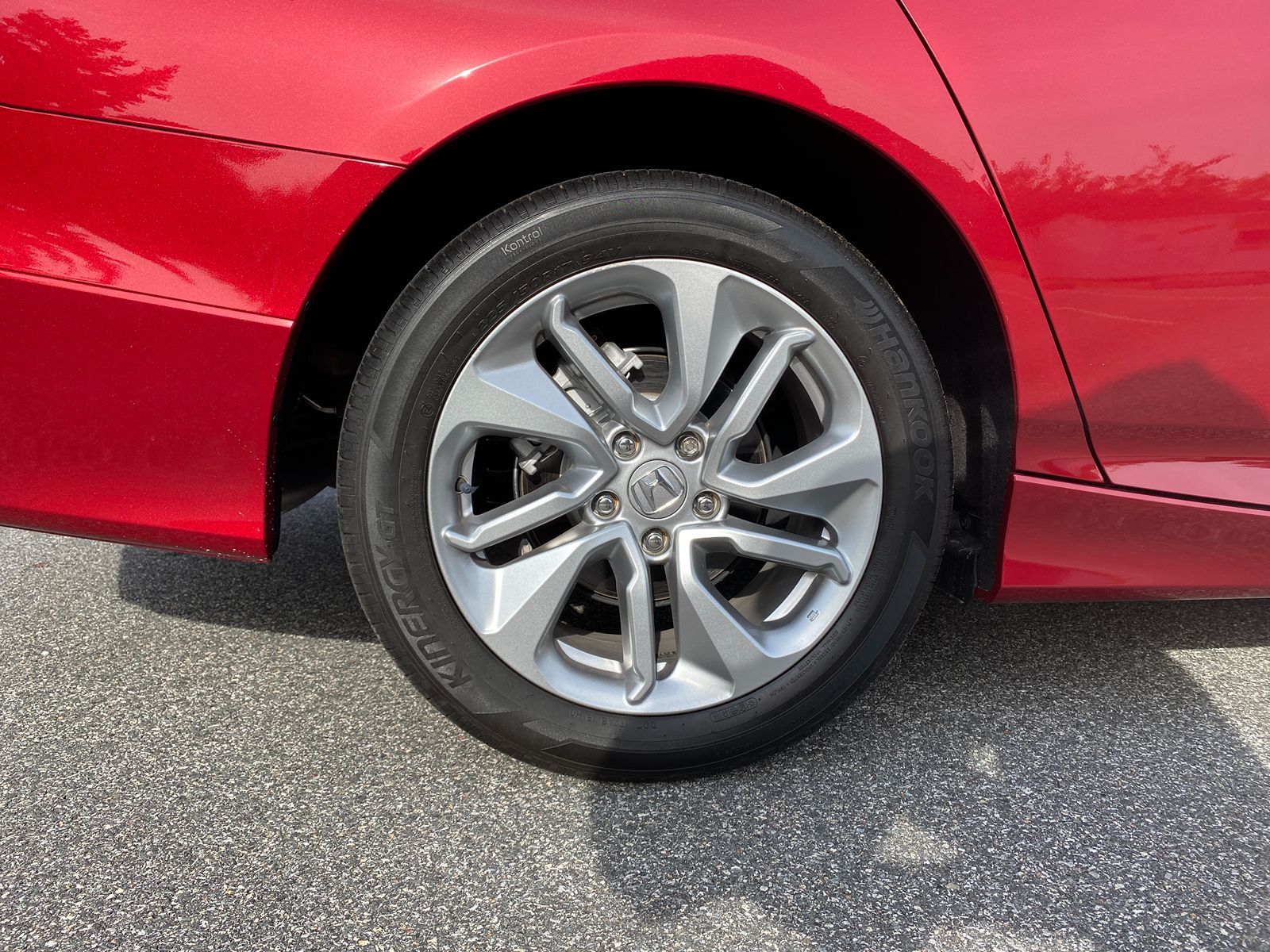 2019 Honda Accord LX 1.5T photo 25